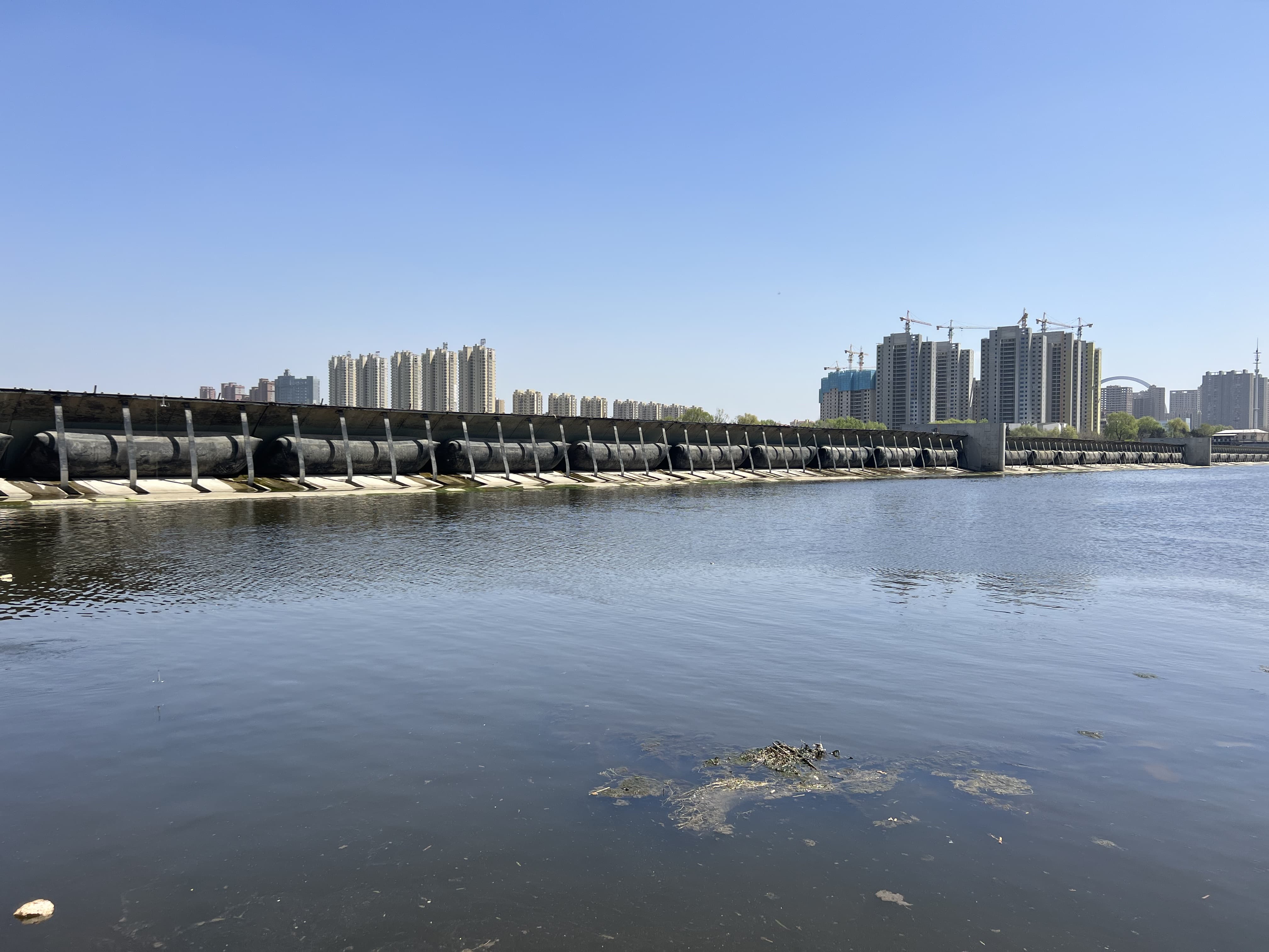 氣盾壩運(yùn)行